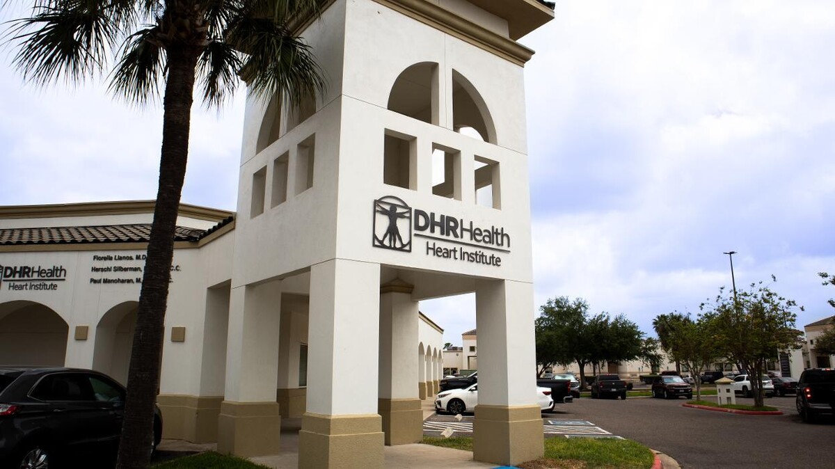 Images DHR Health Heart Institute