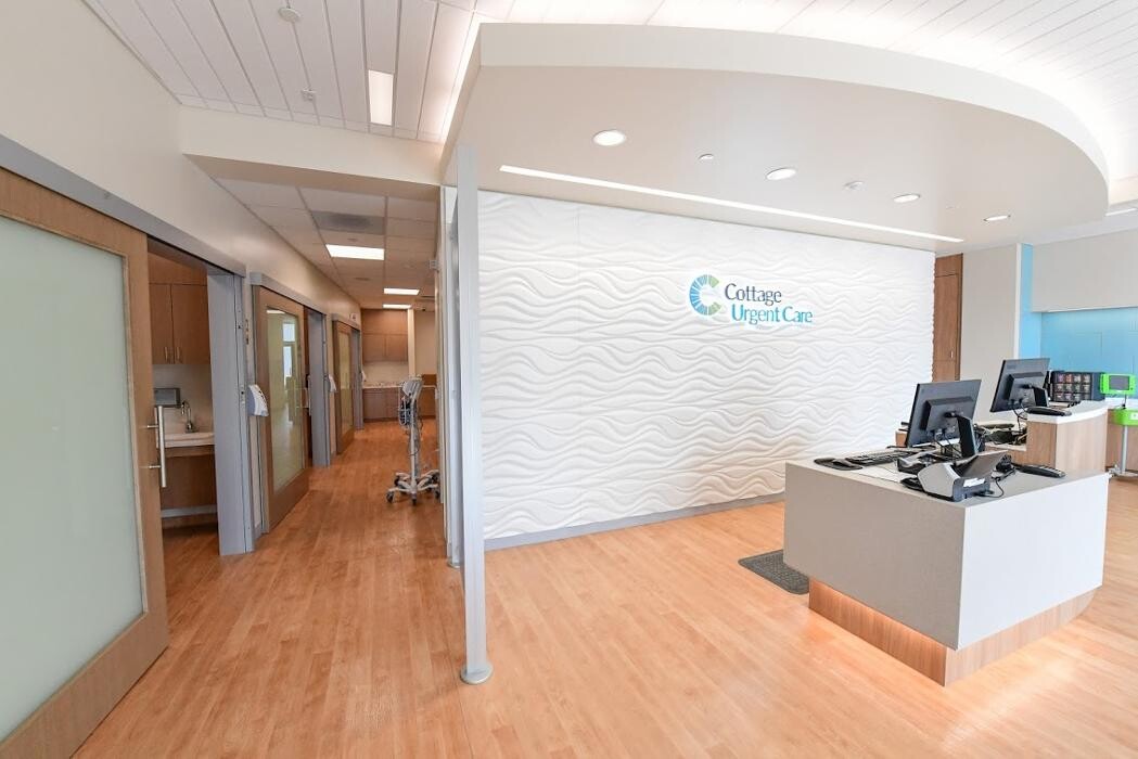 Images Cottage Urgent Care - Goleta - Calle Real