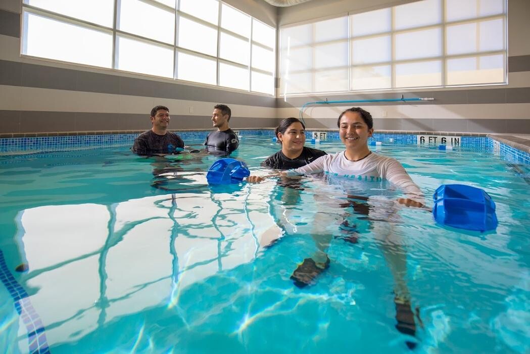 Images DHR Health Aquatic Therapy Institute