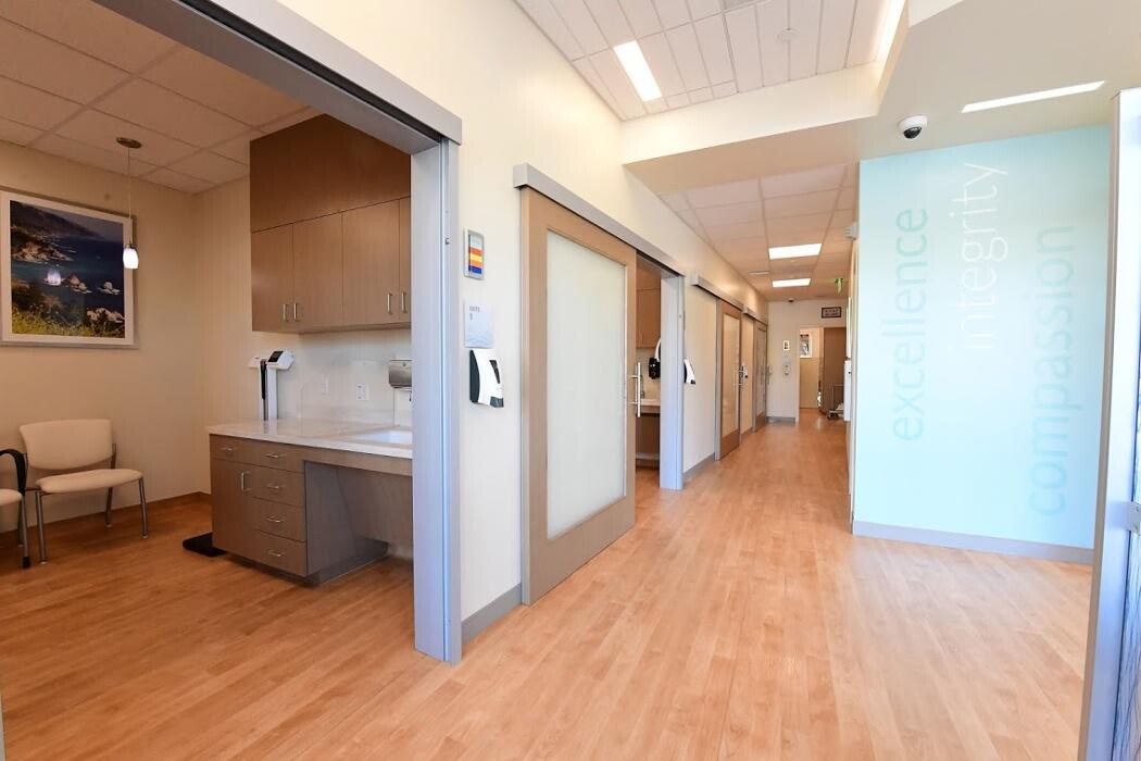 Images Cottage Urgent Care - San Luis Obispo - Marigold Center