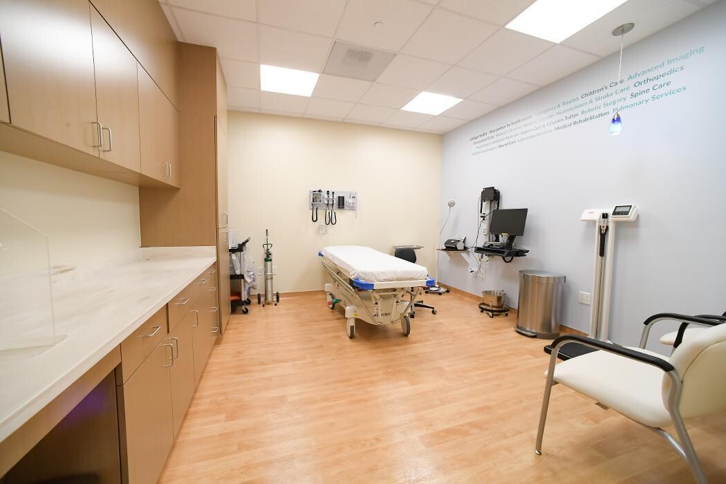 Images Cottage Urgent Care - Buellton