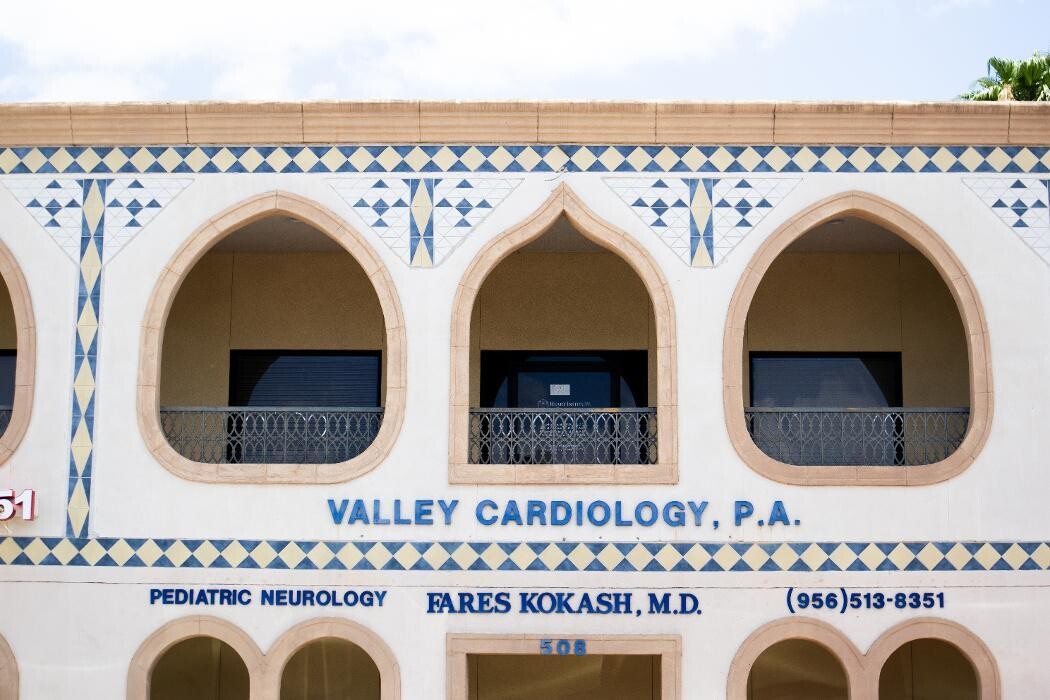 Images DHR Health Heart Institute