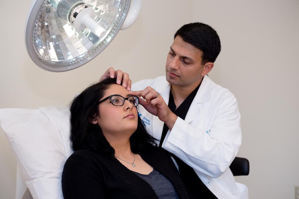 Images Mohsin Mir, MD