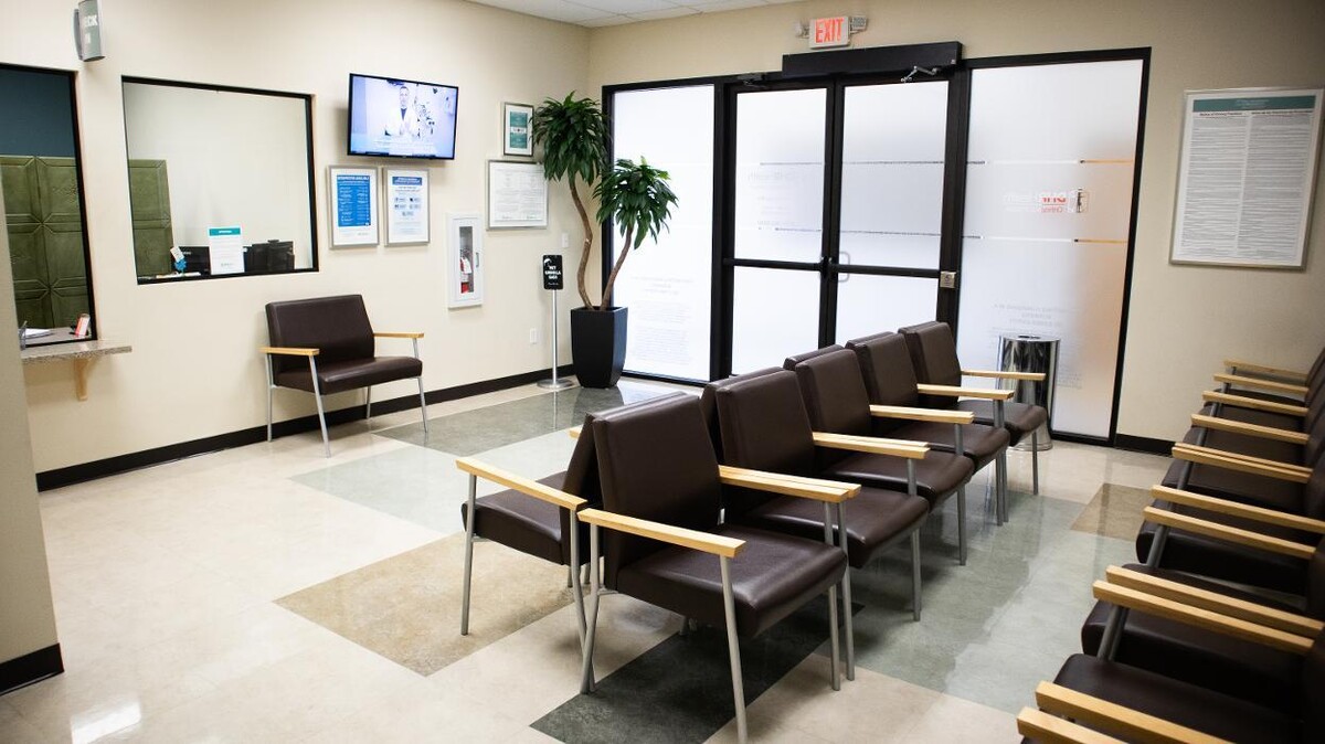 Images DHR Health Orthopedic Institute