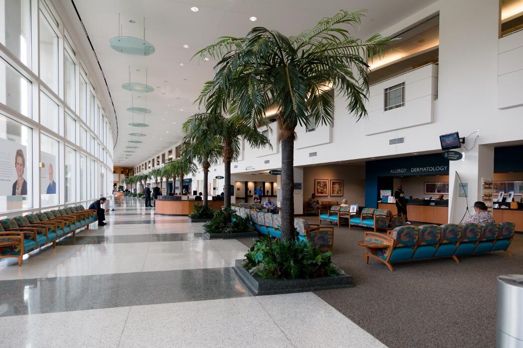 Images Homayon Sidiq, MD