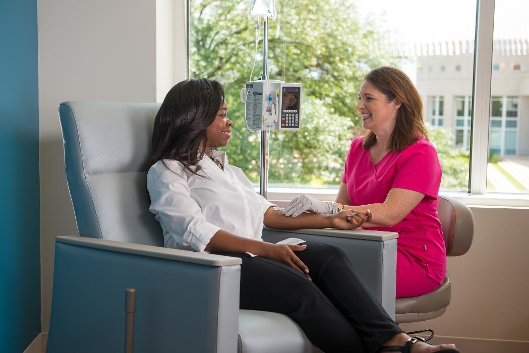 Images Kanza Abbas, MD