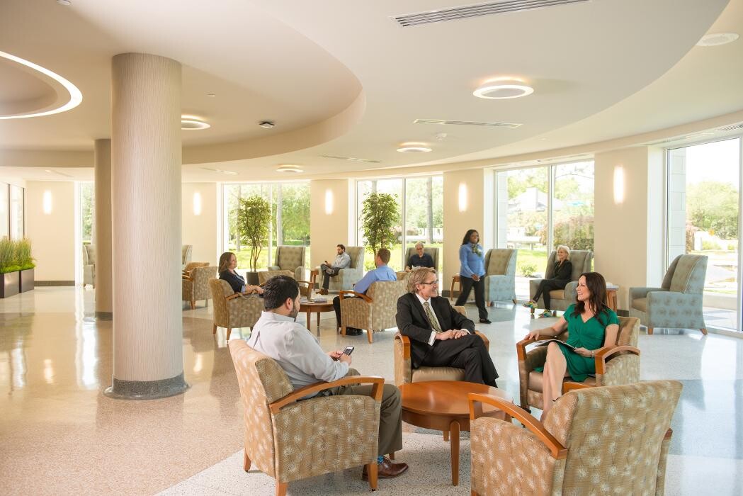 Images Kanza Abbas, MD