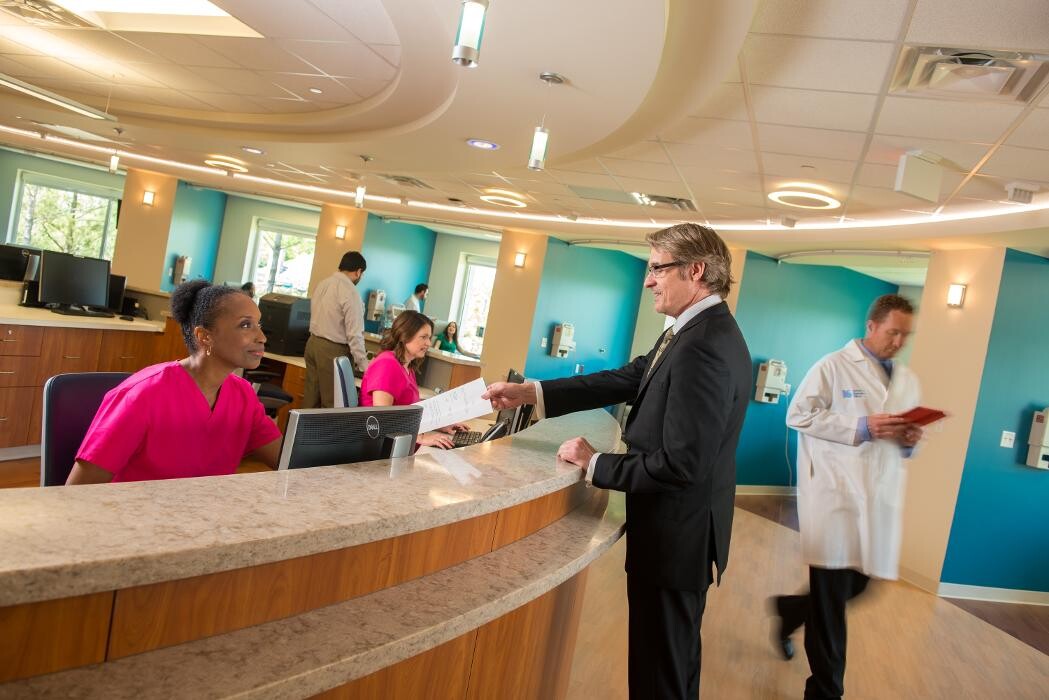 Images Kanza Abbas, MD