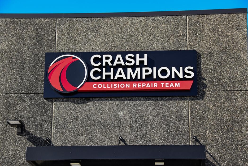 Images Crash Champions Collision Repair Lee's Summit