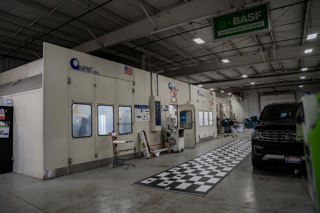 Images Crash Champions Collision Repair West Bend
