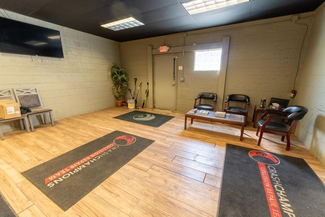 Images Crash Champions Collision Repair South Euclid