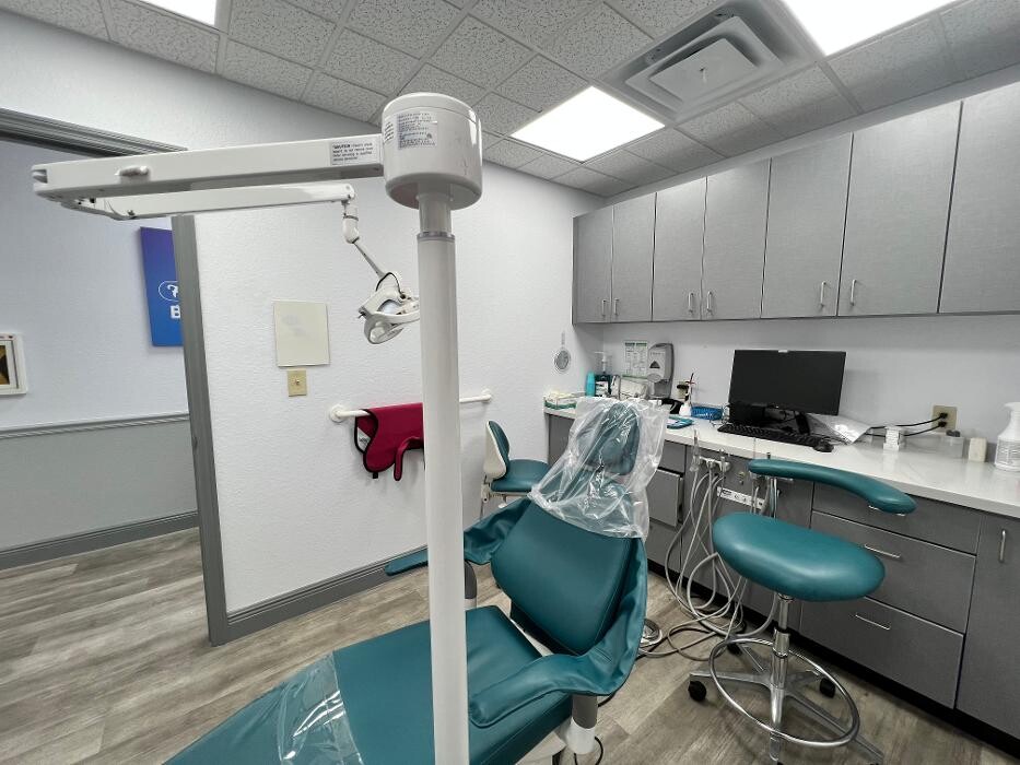 Images Sage Dental of West Palm Beach at Summit Blvd.