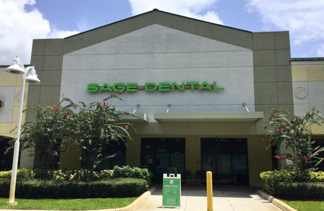 Images Sage Dental of West Palm Beach at Summit Blvd.
