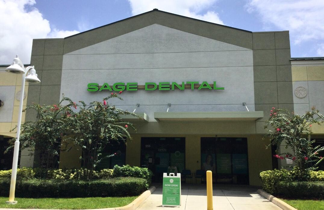 Images Sage Dental of West Palm Beach at Summit Blvd.