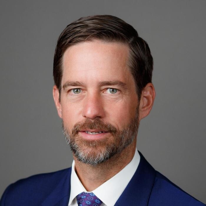 Images William J. Long, MD, FRCSC