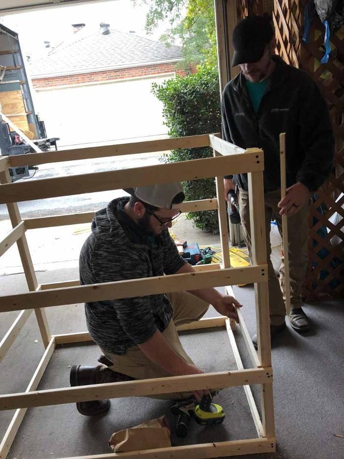 Images JR Brown Inc.