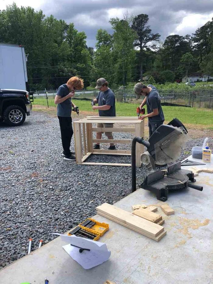 Images JR Brown Inc.