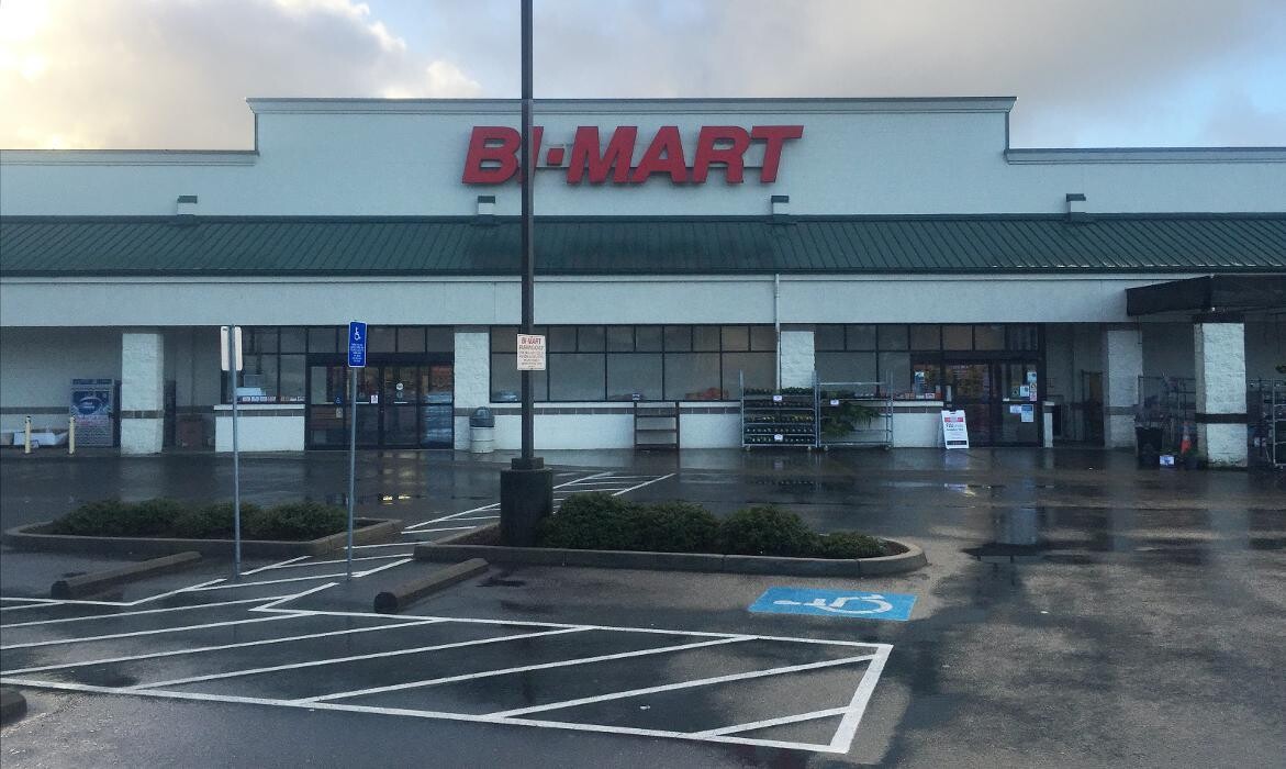 Images Bi-Mart Membership Discount Stores