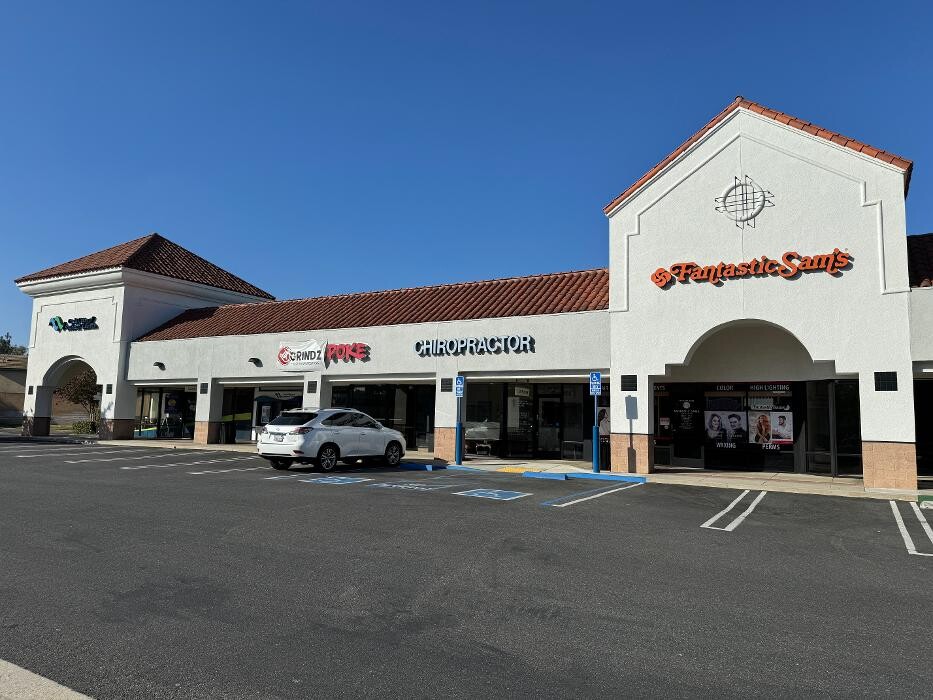 Images Fantastic Sams Cut & Color