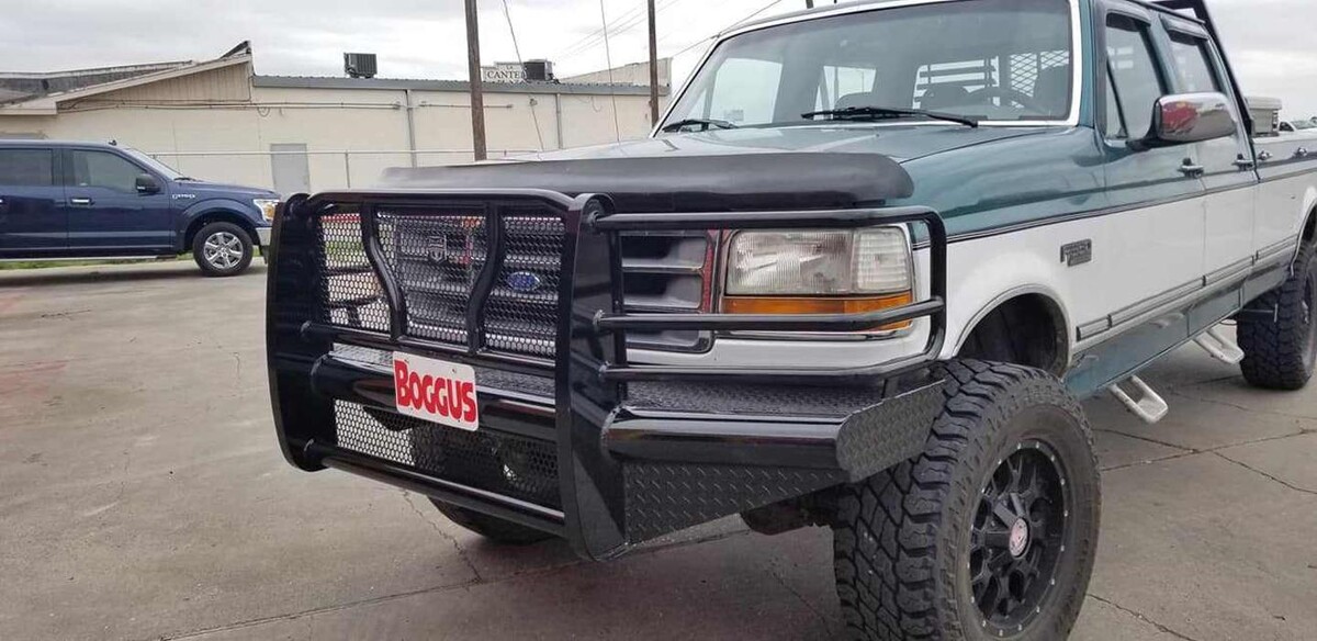 Images A&A Spray On & Truck Accessories