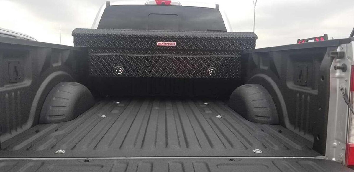 Images A&A Spray On & Truck Accessories