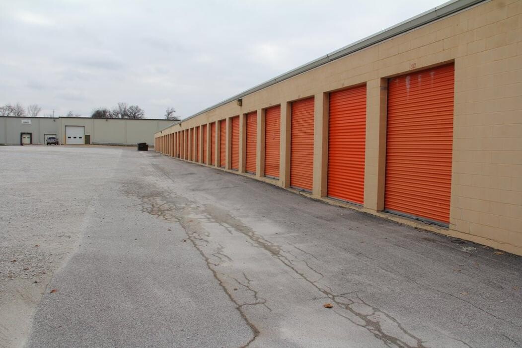 Images Quincy Storage & Transfer Co