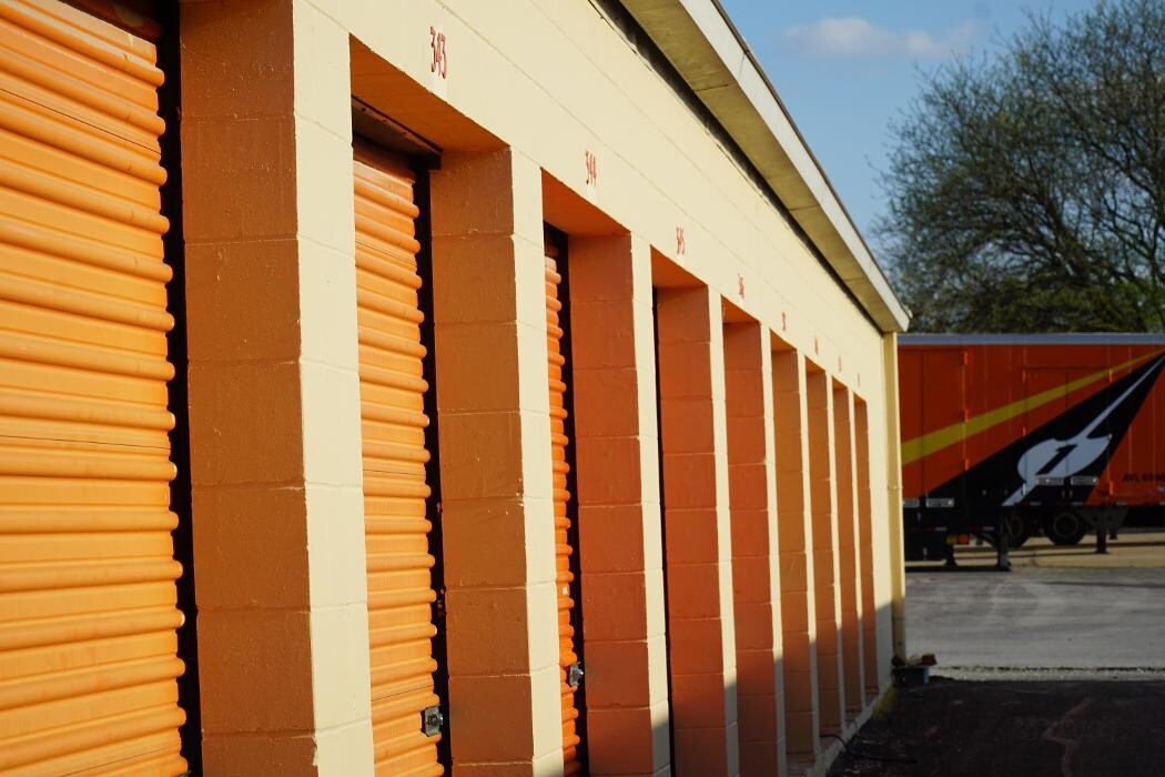 Images Quincy Storage & Transfer Co