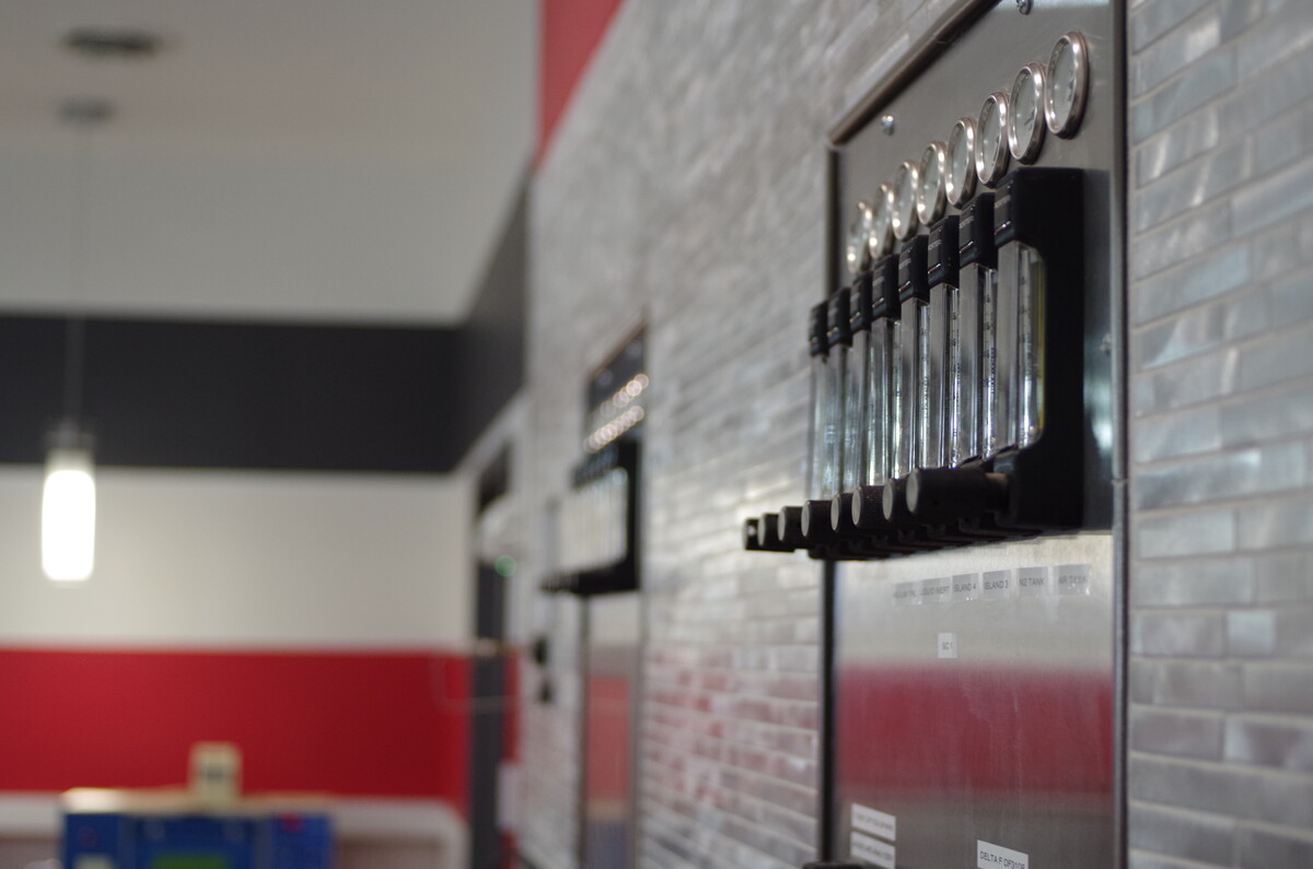 Images Noble Gas Solutions.