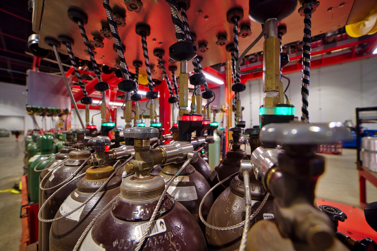 Images Noble Gas Solutions.