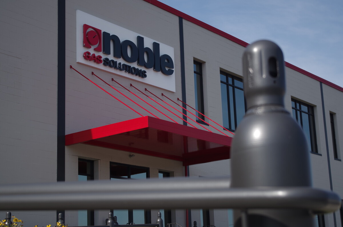 Images Noble Gas Solutions.