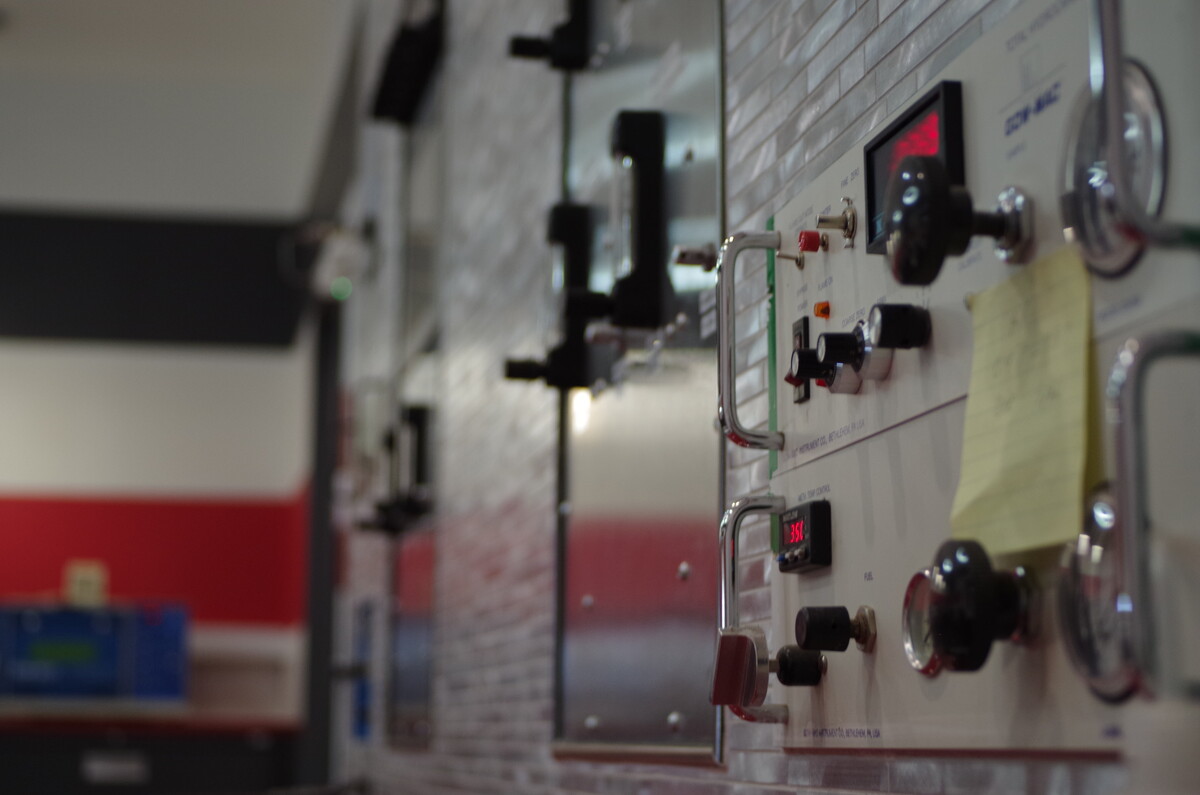 Images Noble Gas Solutions.