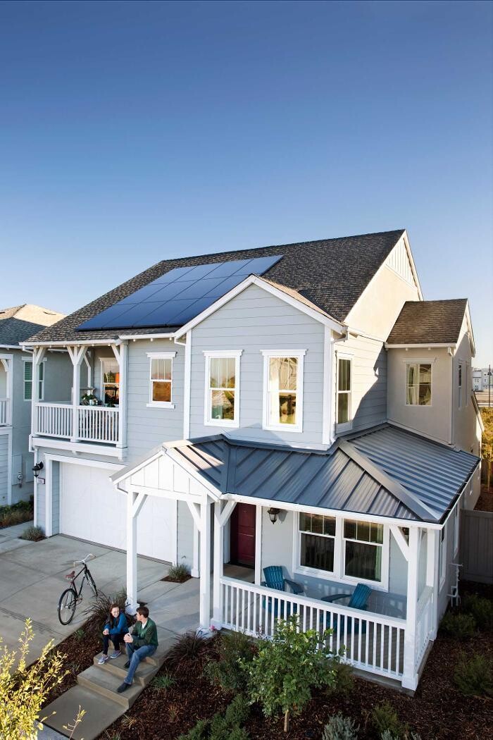 Images SunPower by Custom Energy