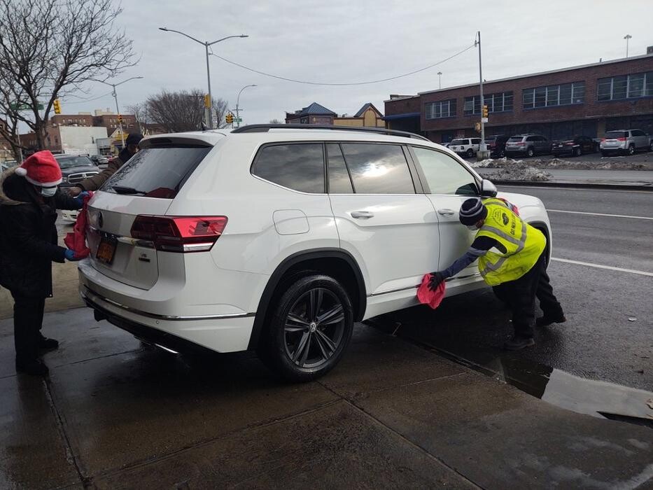 Images Advance Car Wash Oil Change Auto inspection