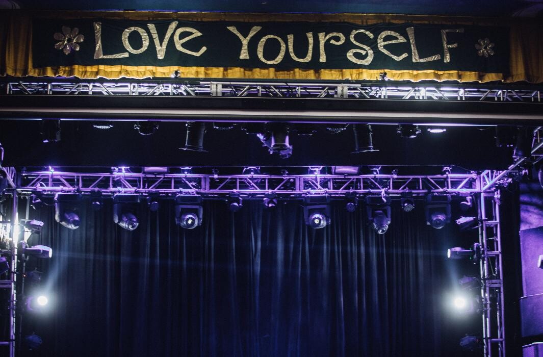 Images Granada Theater