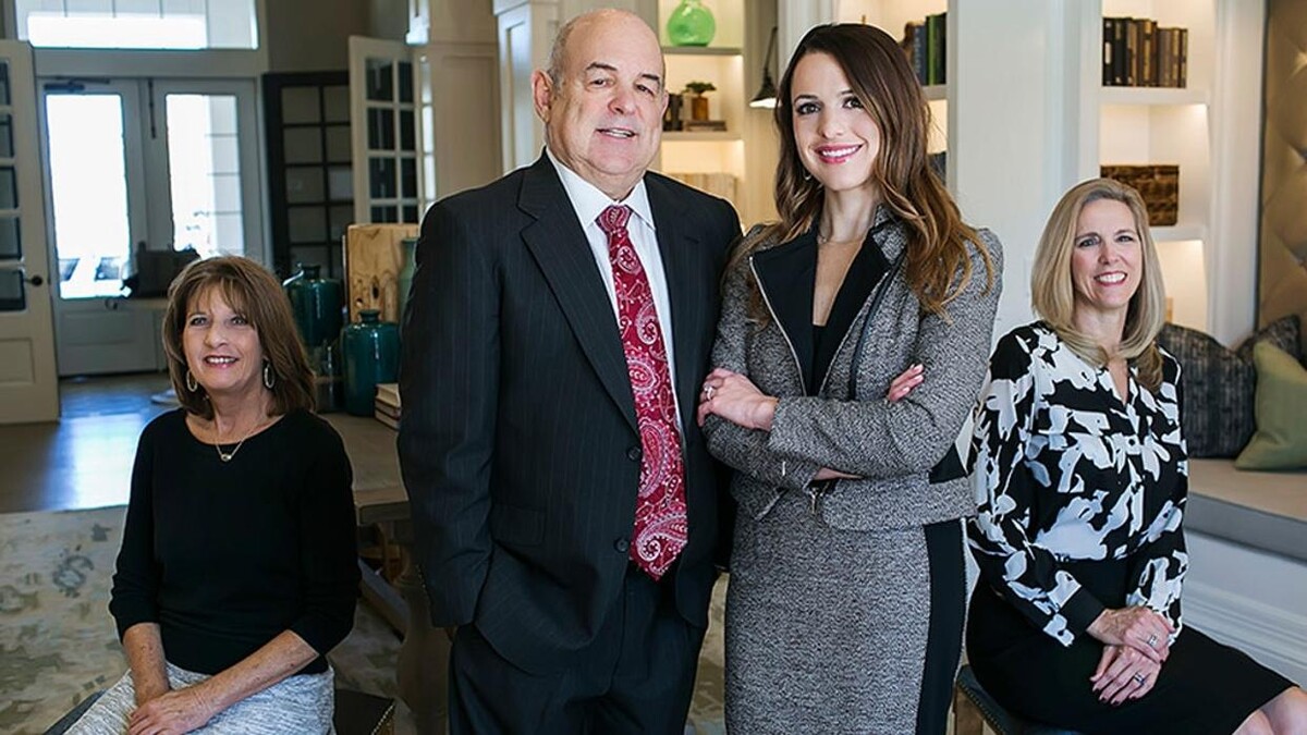 Images May and May, Attorneys at Law