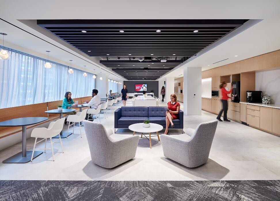 Images Cushman & Wakefield - Commercial Real Estate Services