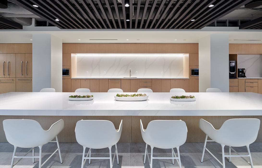Images Cushman & Wakefield - Commercial Real Estate Services