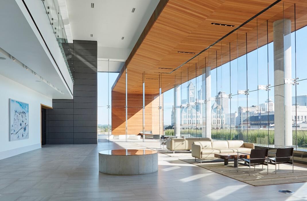 Images Cushman & Wakefield - Commercial Real Estate Services