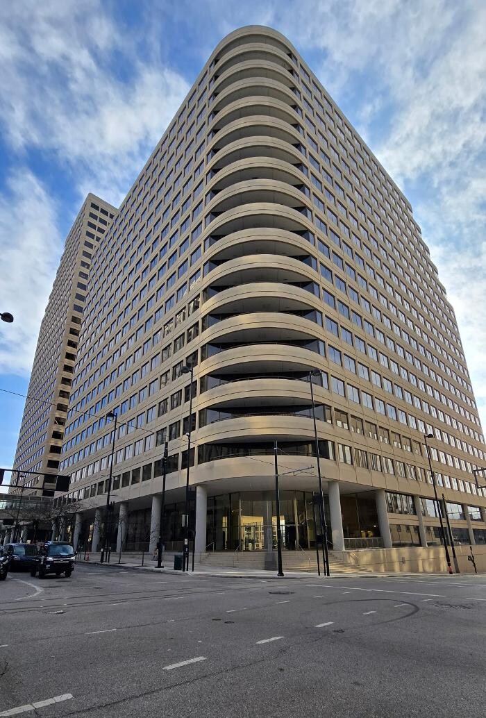 Images Cushman & Wakefield - Commercial Real Estate Services