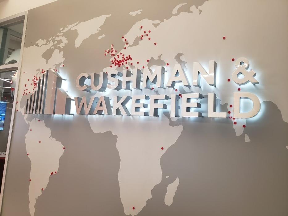 Images Cushman & Wakefield - Commercial Real Estate Services