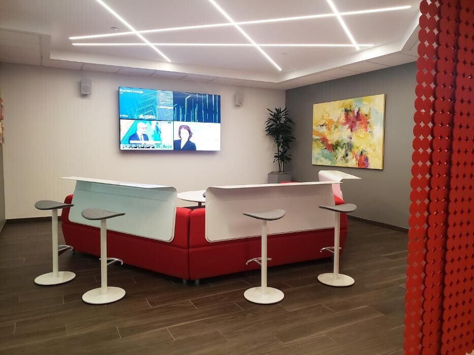 Images Cushman & Wakefield - Commercial Real Estate Services