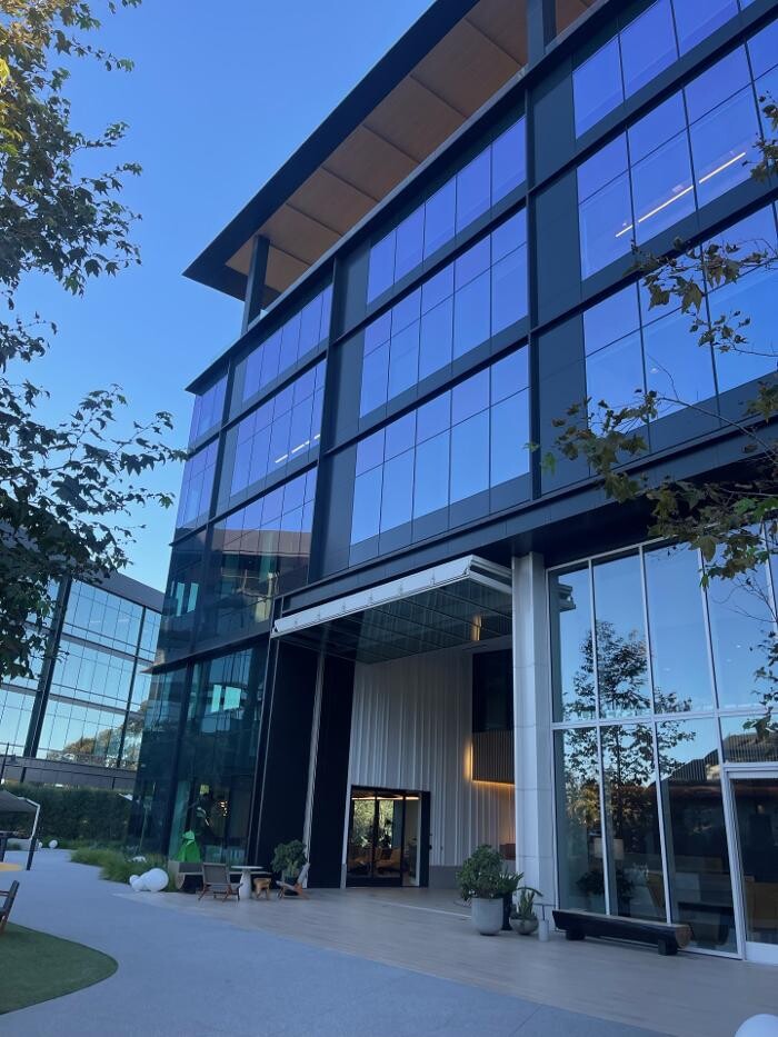 Images Cushman & Wakefield - Commercial Real Estate Services