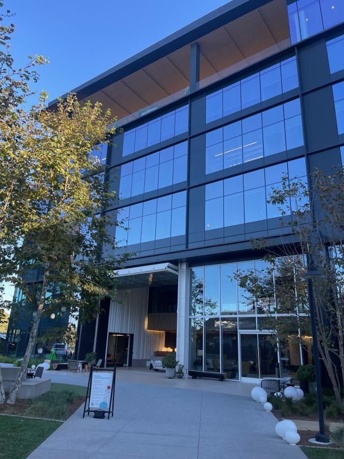 Images Cushman & Wakefield - Commercial Real Estate Services
