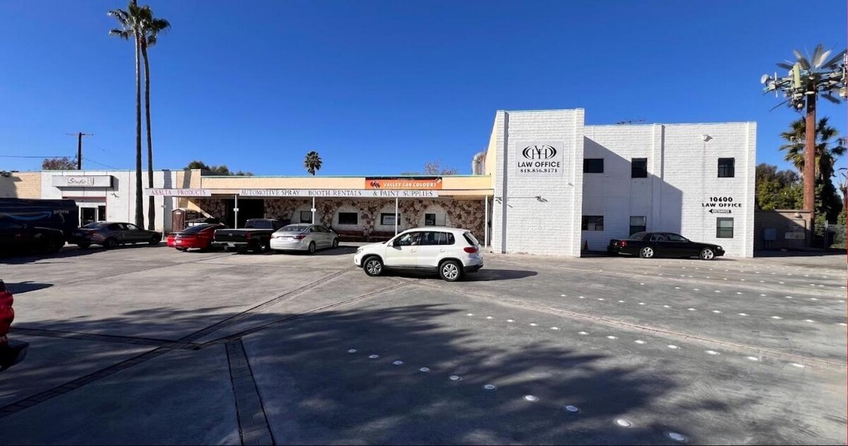 Images AUTO BODY AUTO CARE