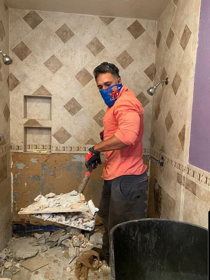 Images Clog Kings Tampa, LLC