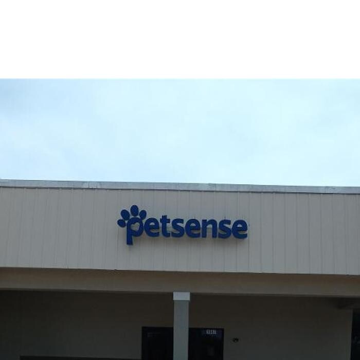 Petsense by Tractor Supply Logo
