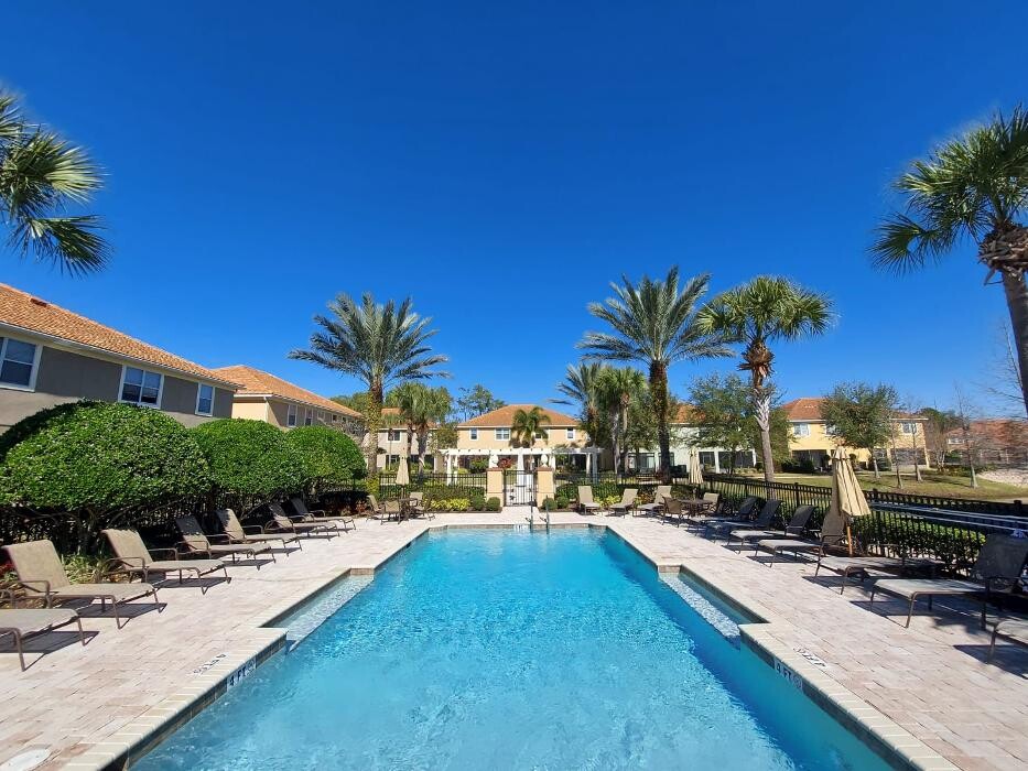 Images Lexington Pool & Maintenance, LLC