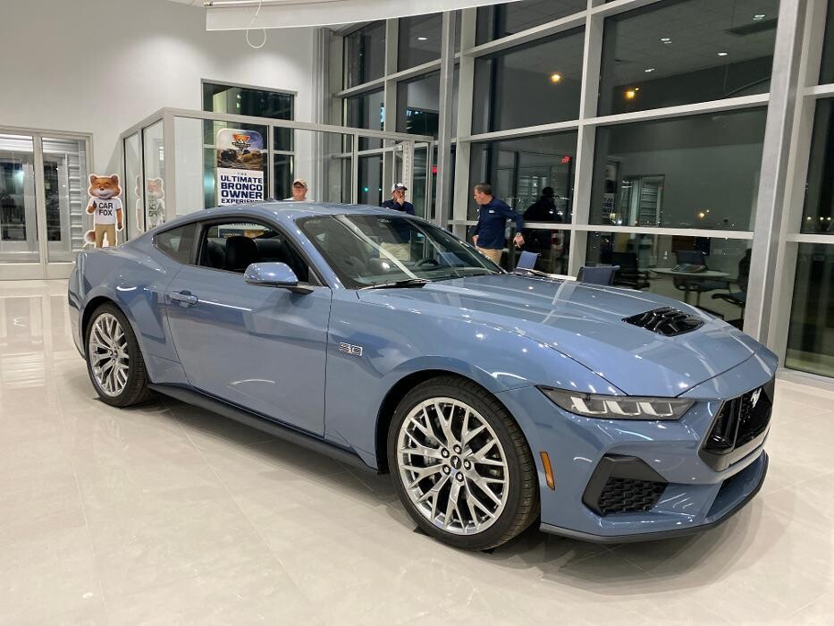 Images Chuck Stevens Ford