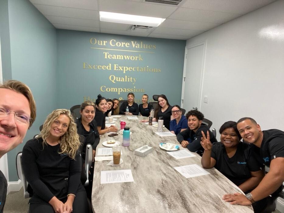 Images Lee Dental Care