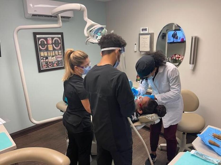 Images Lee Dental Care